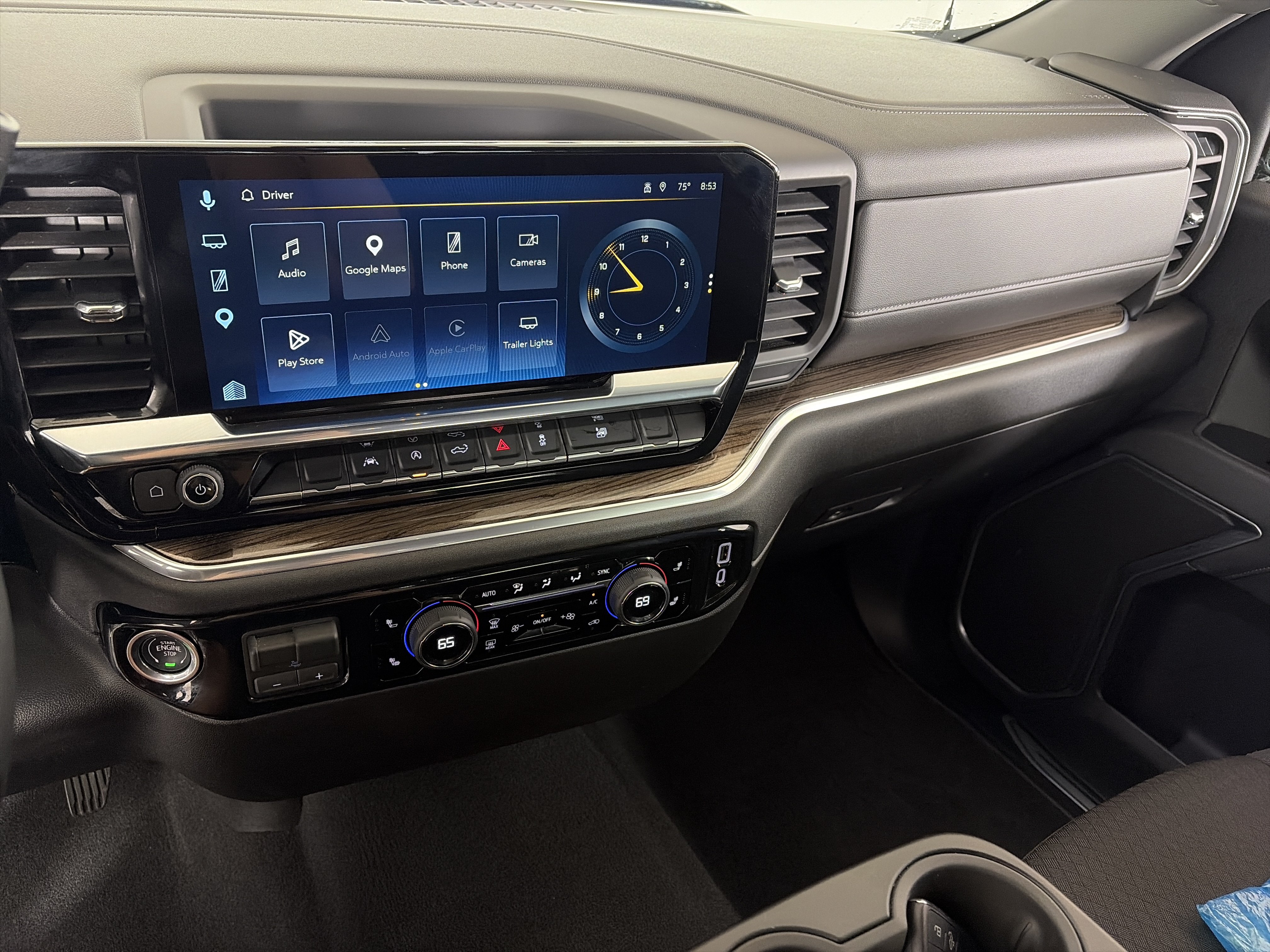Certified 2026 Chevrolet Silverado 1500 RST w/ RST Select Package AWD/4WD image 4