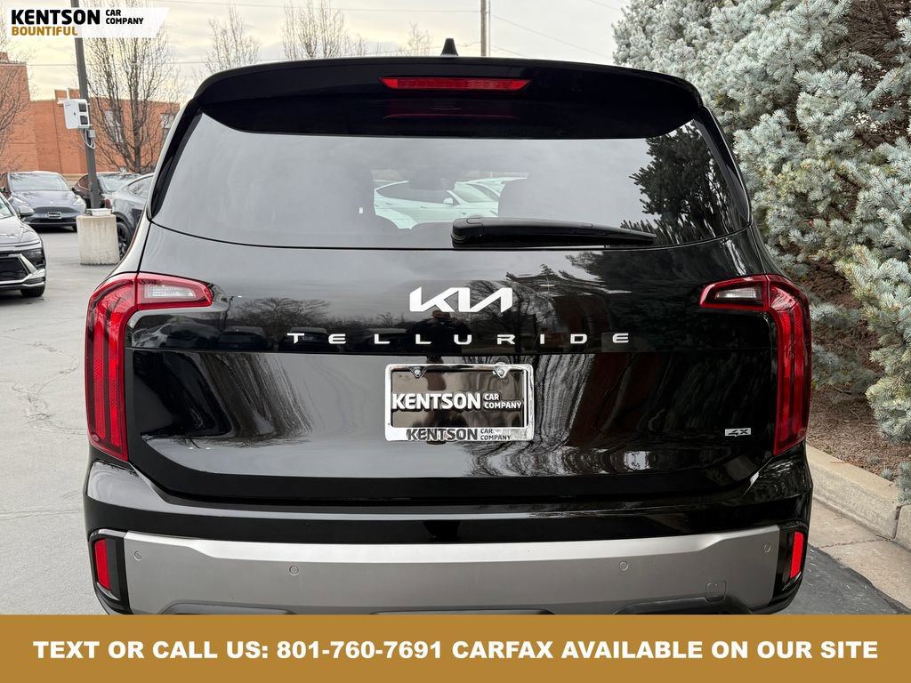 Used 2025 Kia Telluride S image 7