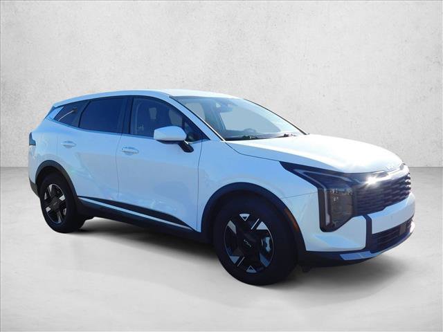 Used 2026 Kia Sportage LX FWD image 6