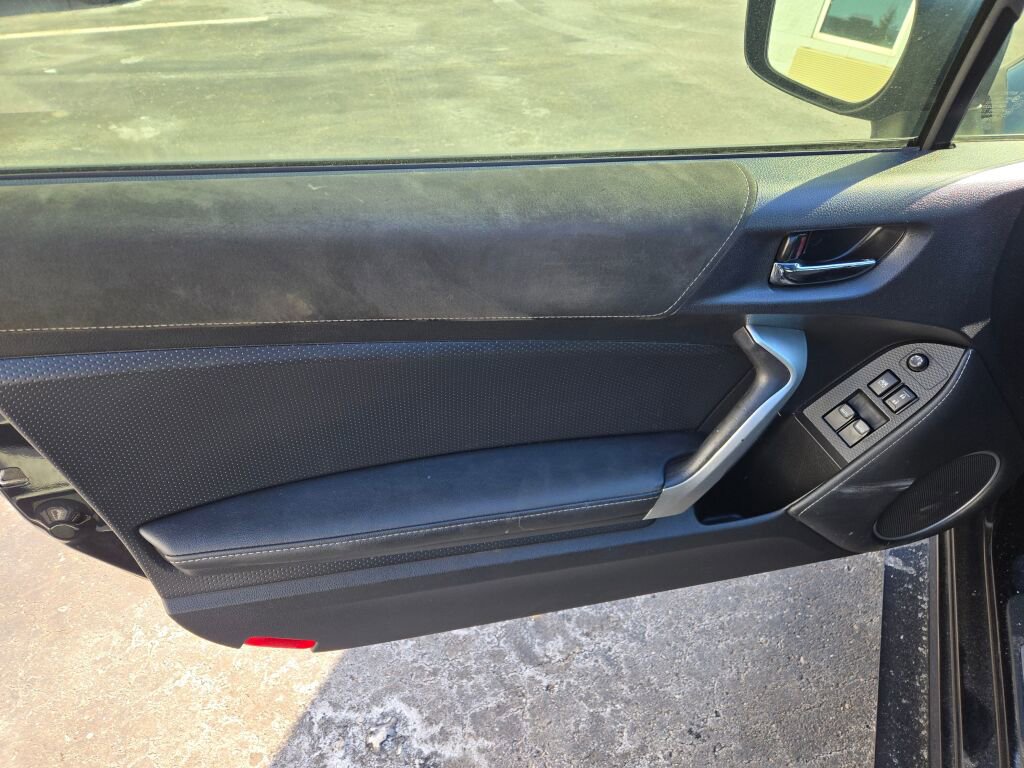 Used 2017 Toyota 86 image 13