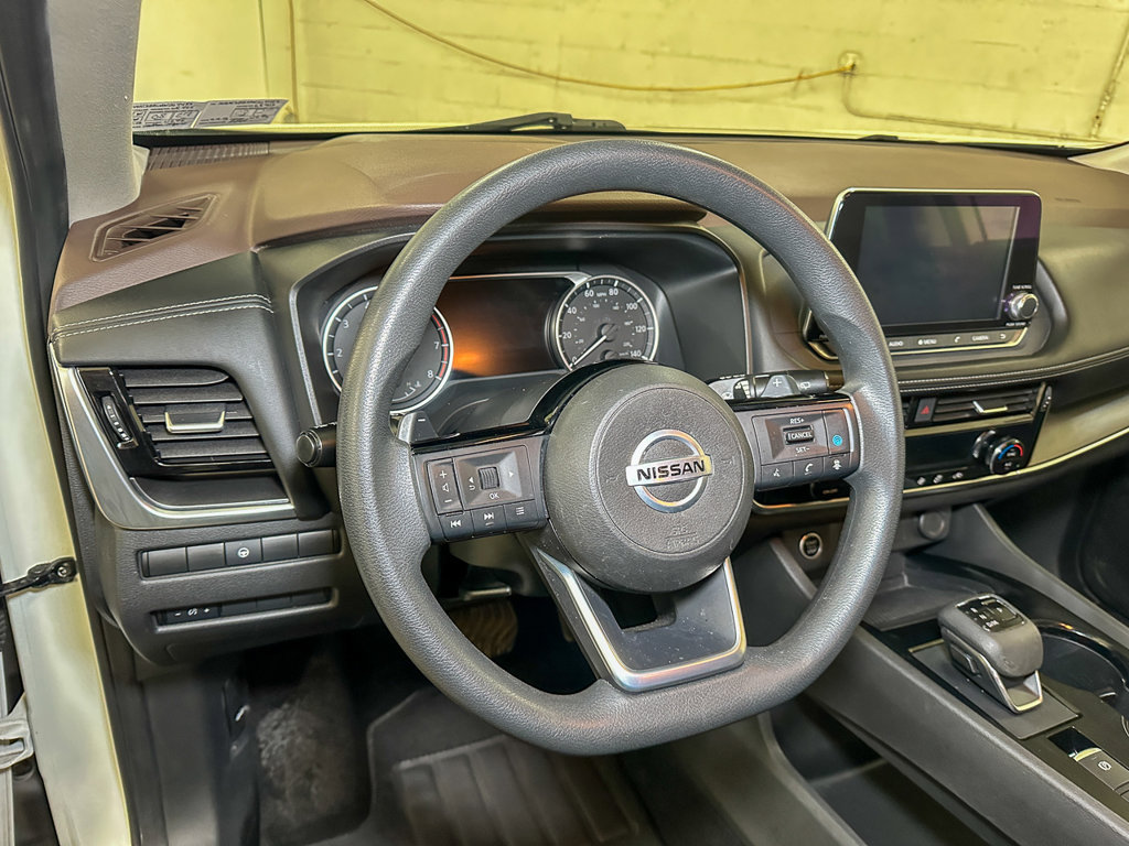 Used 2021 Nissan Rogue SV AWD/4WD image 21