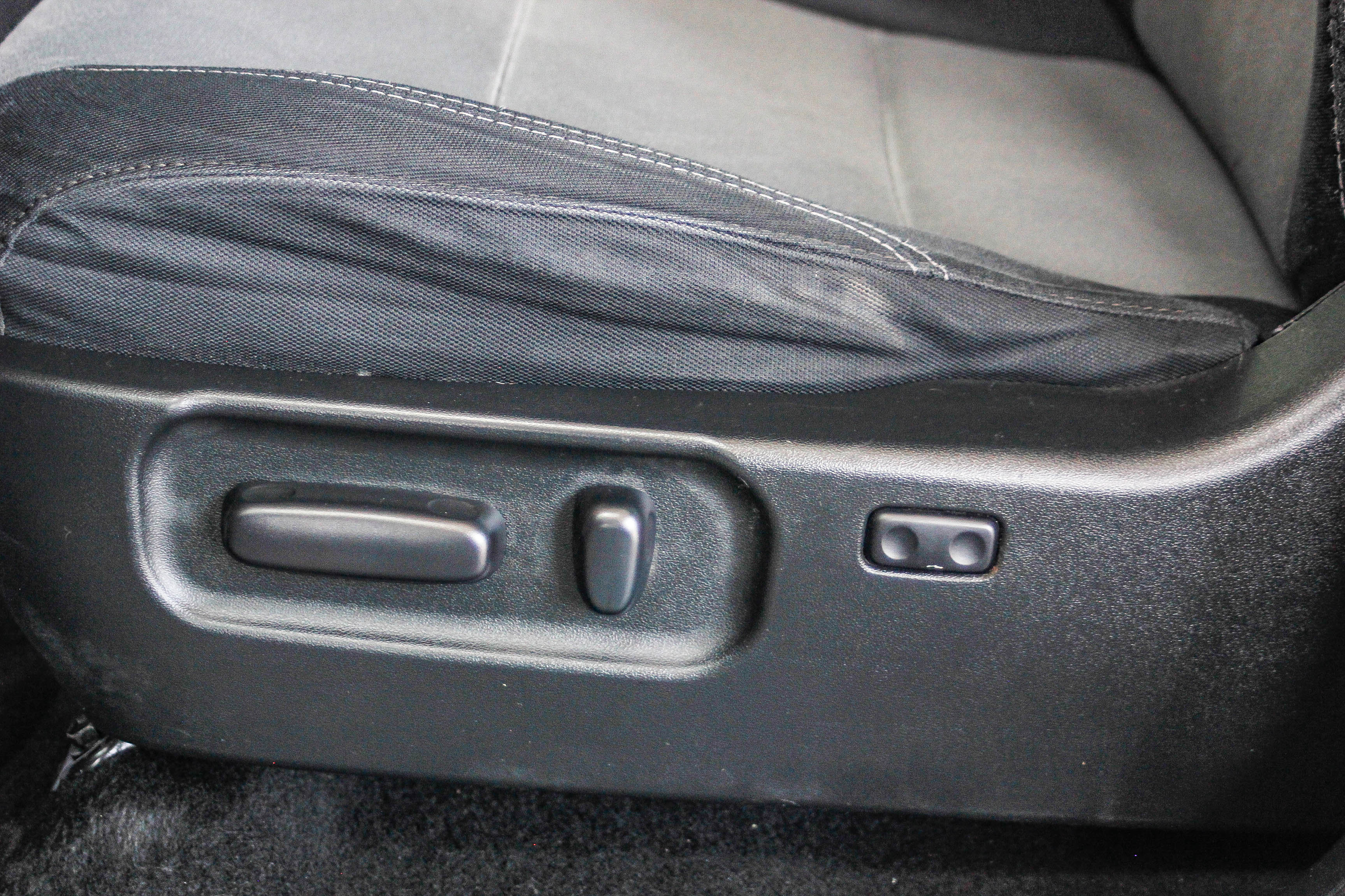 Used 2021 Toyota Tacoma TRD Off-Road w/ Technology Package image 22