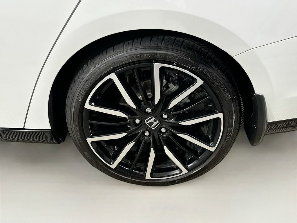 Certified 2024 Honda Accord Touring image 24