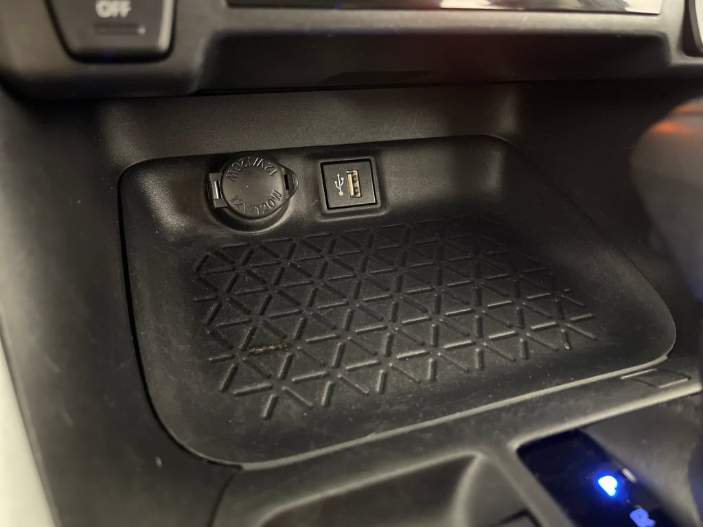 Certified 2024 Toyota RAV4 XLE FWD image 30