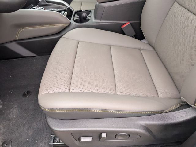 New 2026 Chevrolet Colorado ZR2 w/ Technology Package image 24