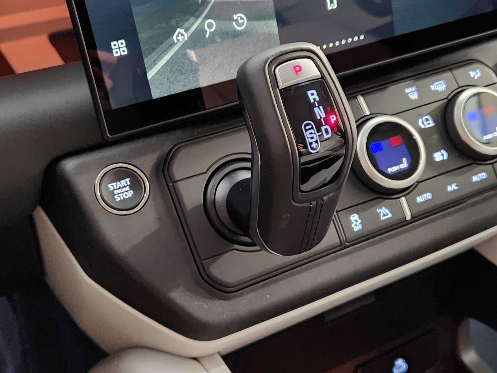 New 2026 Land Rover Defender 110 S AWD/4WD image 20