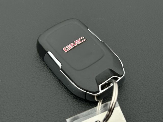 Used 2017 GMC Acadia SLT image 14