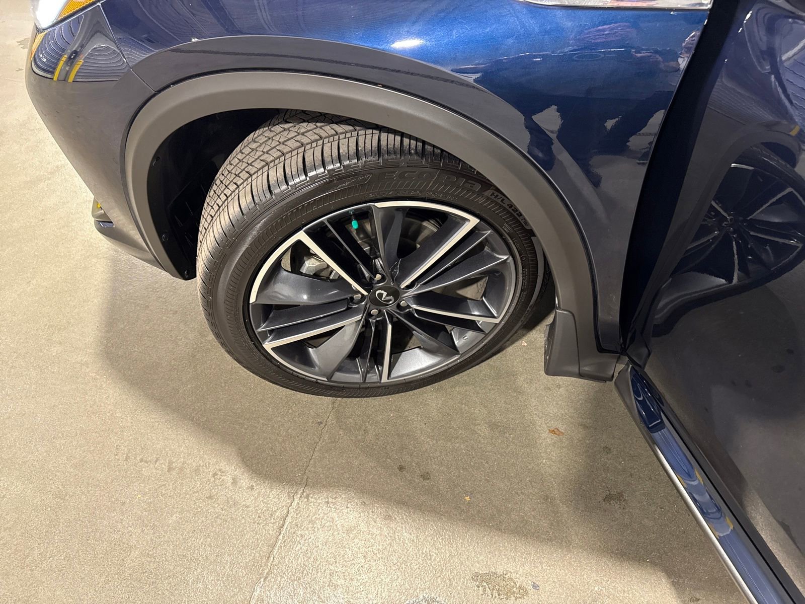 Certified 2025 INFINITI QX55 Essential image 27