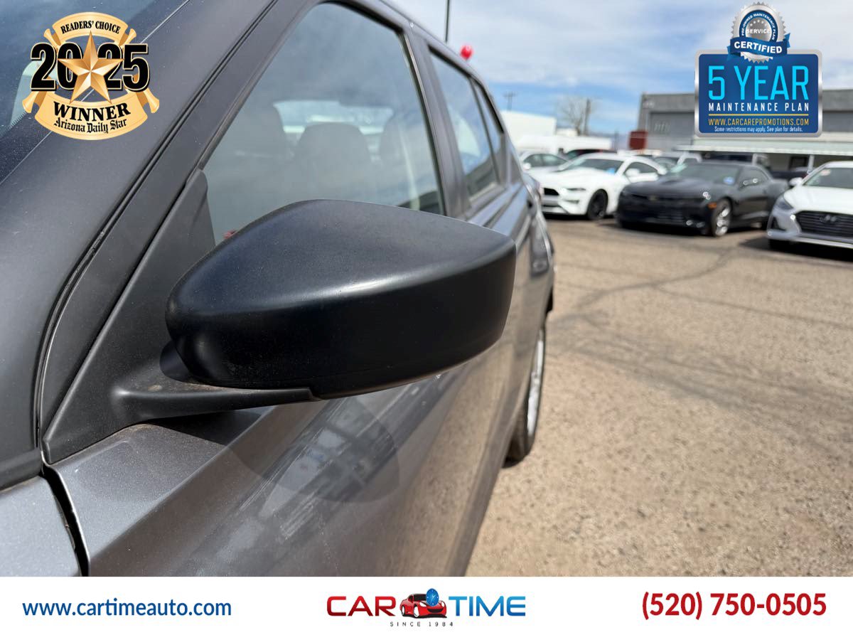 Used 2023 Nissan Kicks S FWD image 8