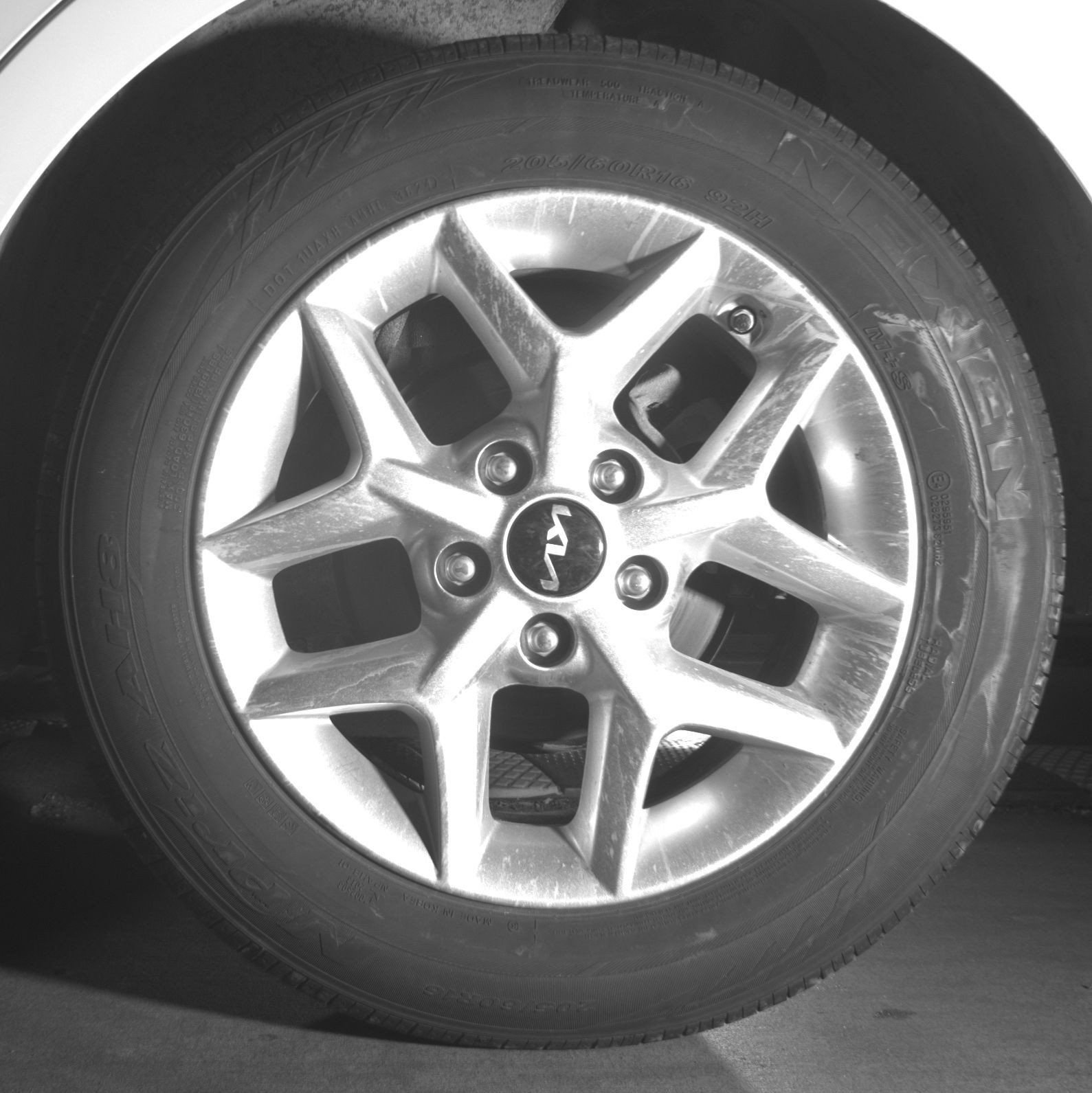 Used 2025 Kia Soul LX w/ LX Technology Package FWD image 16
