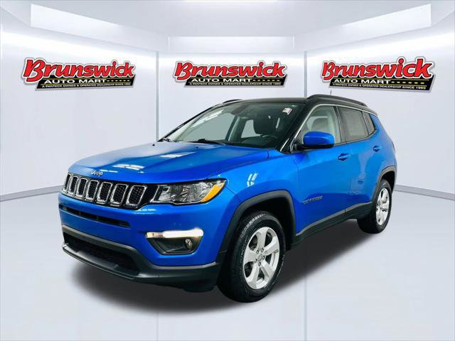 Certified 2019 Jeep Compass Latitude w/ Cold Weather Group image 3