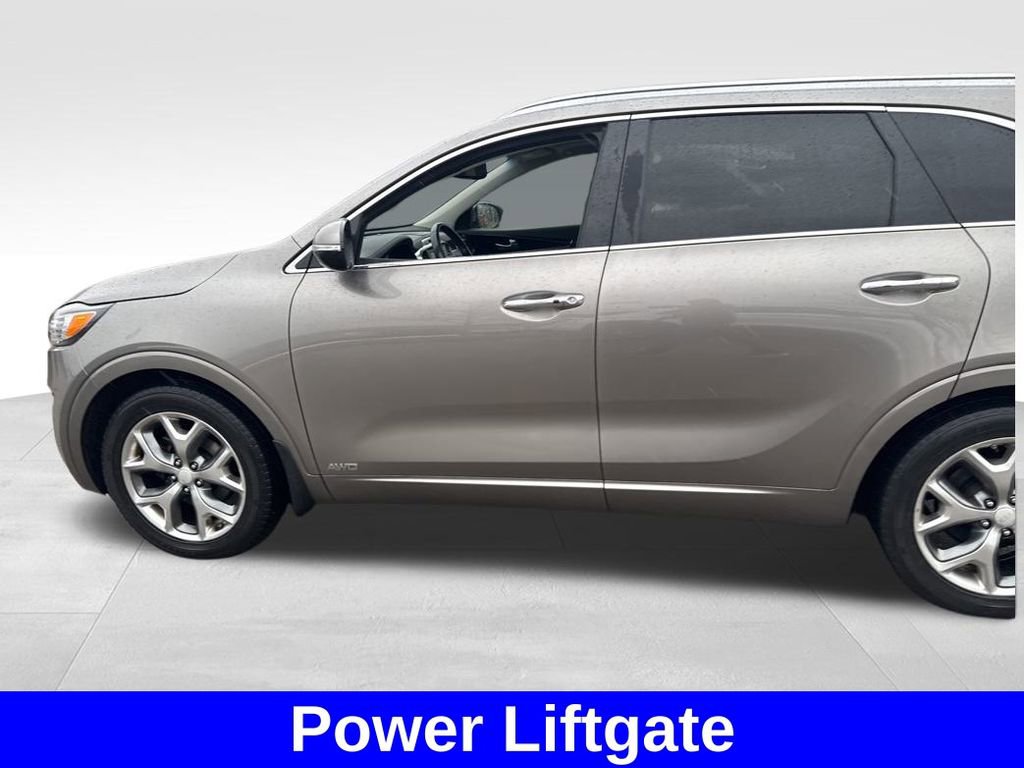 Used 2016 Kia Sorento SX image 12