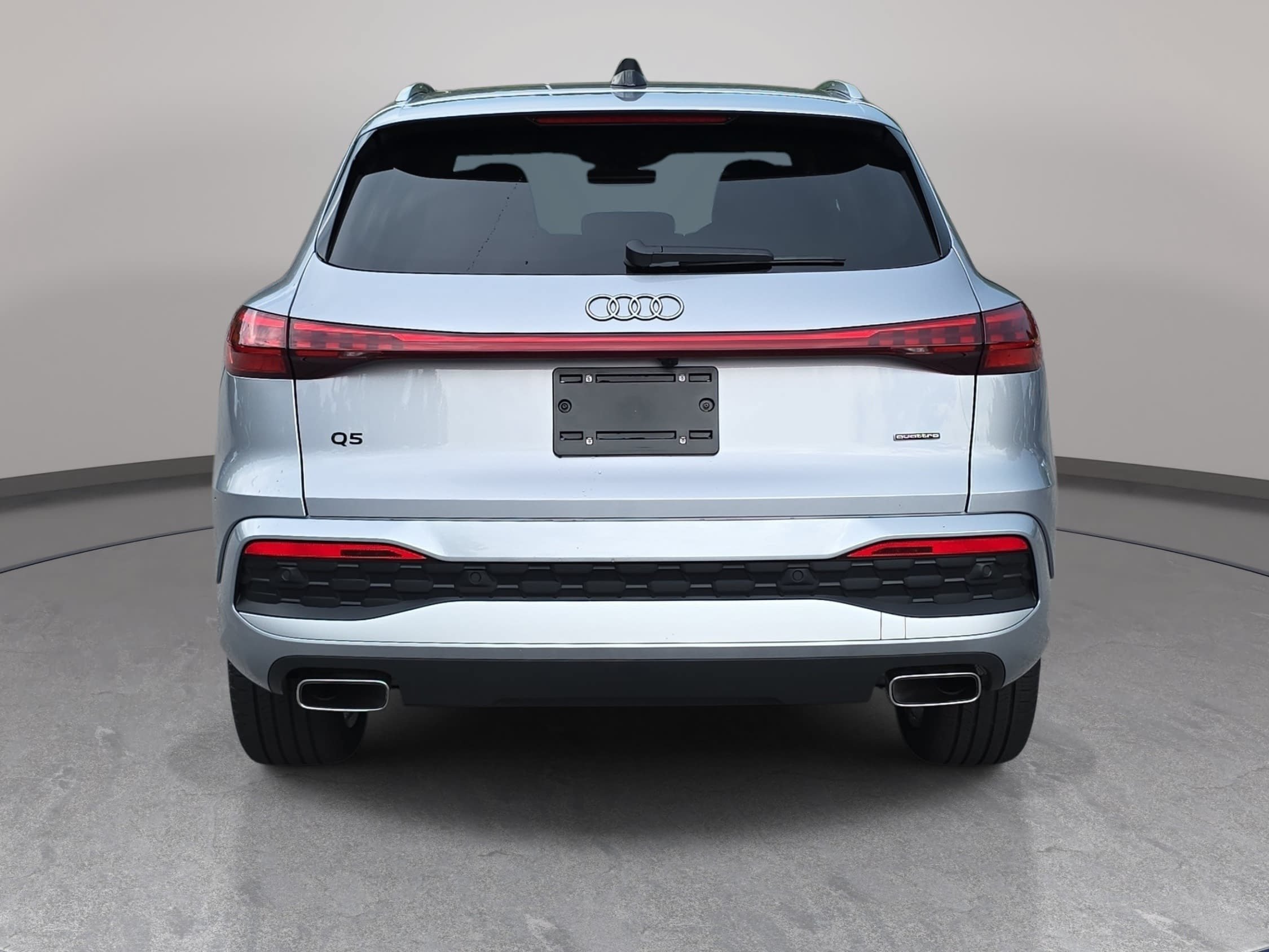 Certified 2025 Audi Q5 Premium Plus w/ Premium Plus AWD/4WD image 6