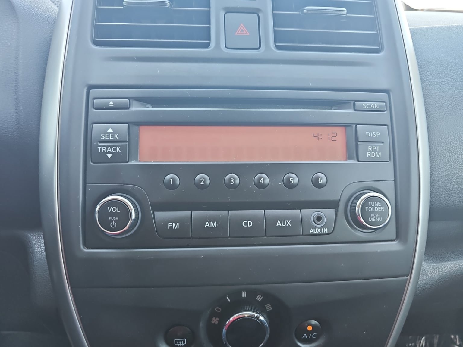 Used 2015 Nissan Versa Note S Plus FWD image 21