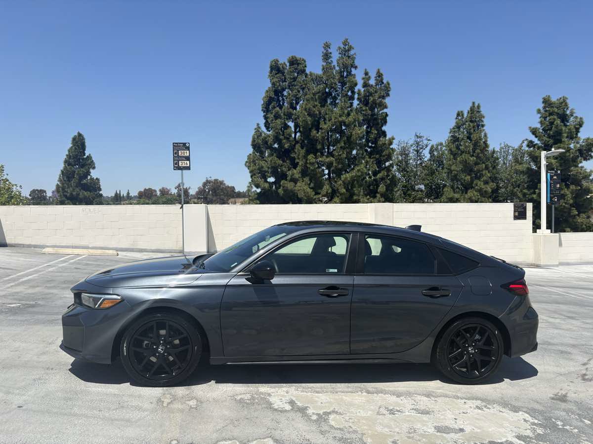 Used 2026 Honda Civic Sport image 4