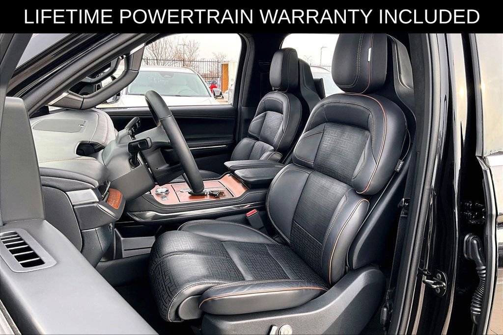Used 2025 Lincoln Navigator L Black Label image 32