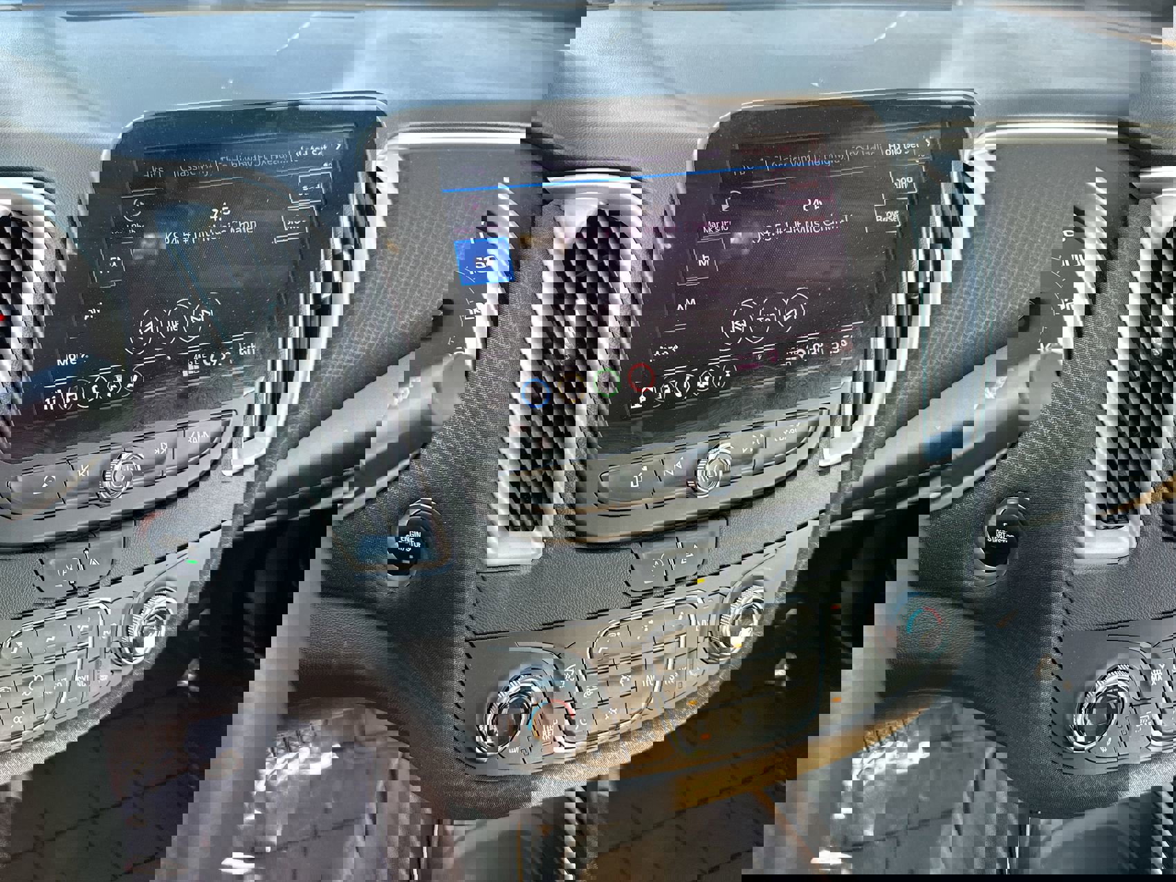 Used 2024 Chevrolet Malibu LT image 16