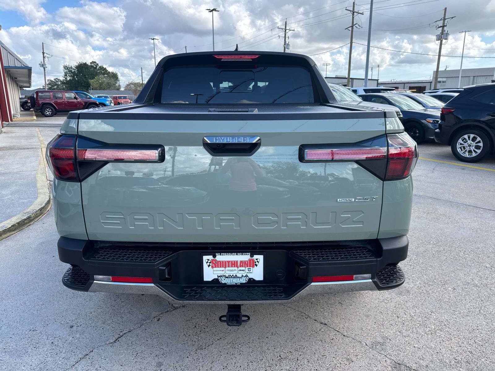 Used 2023 Hyundai Santa Cruz Limited image 6