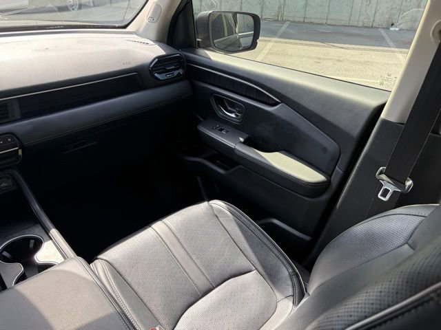 Used 2023 Honda Pilot Elite image 38