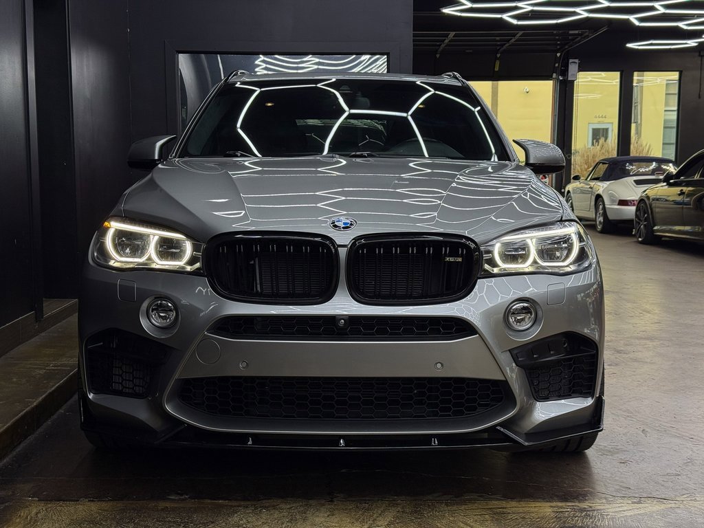 Used 2018 BMW X5 M w/ Executive Package image 2