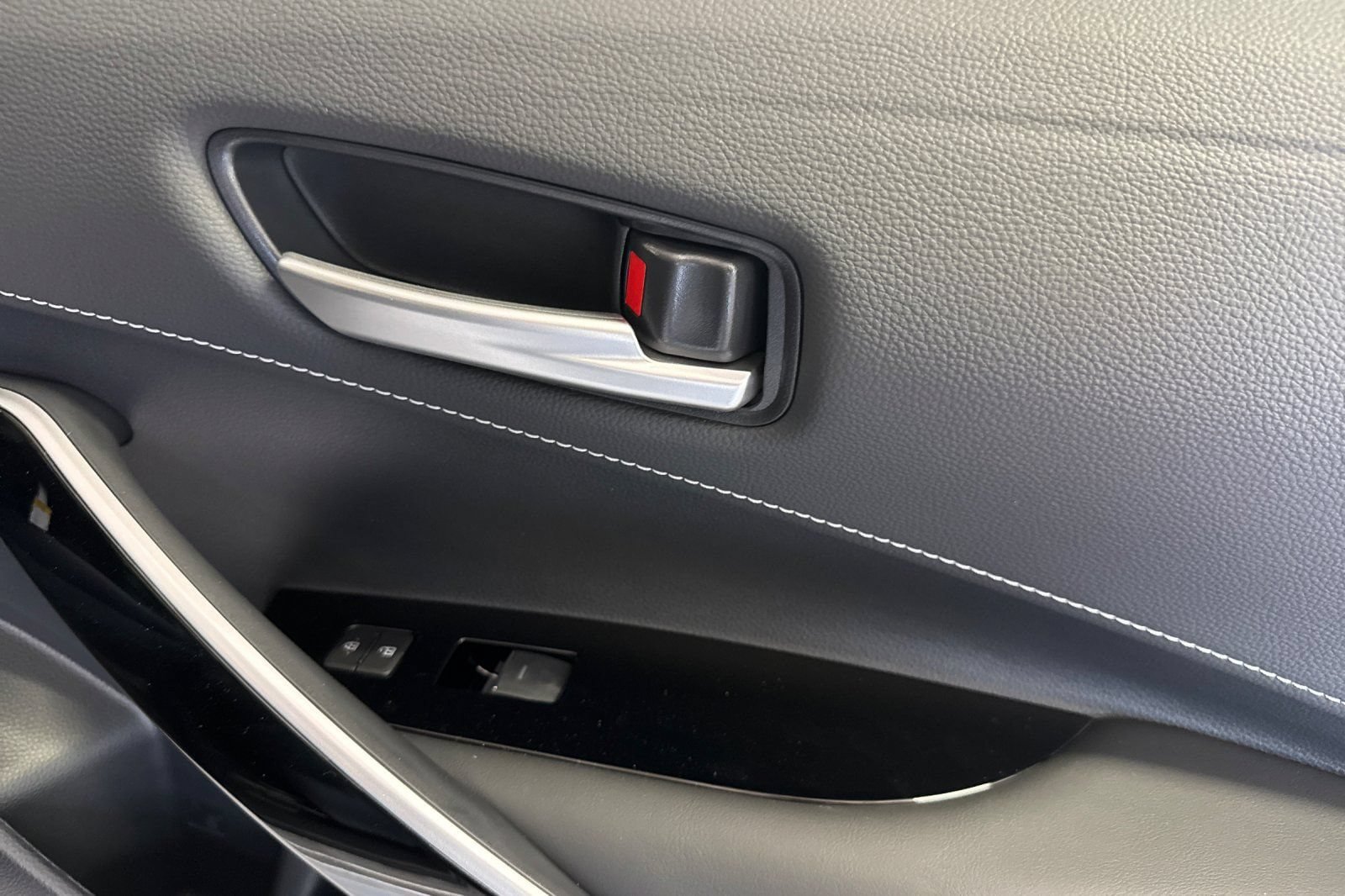 New 2026 Toyota Corolla XSE FWD image 21