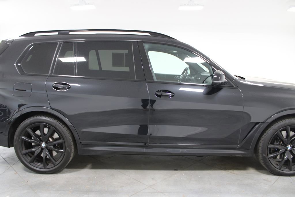 Used 2024 BMW X7 M60i w/ Executive Package image 11