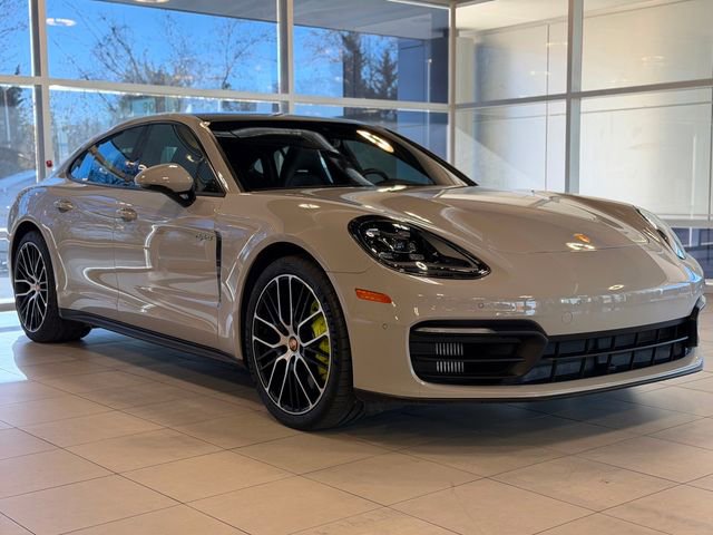 Used 2021 Porsche Panamera 4S w/ Premium Package image 6