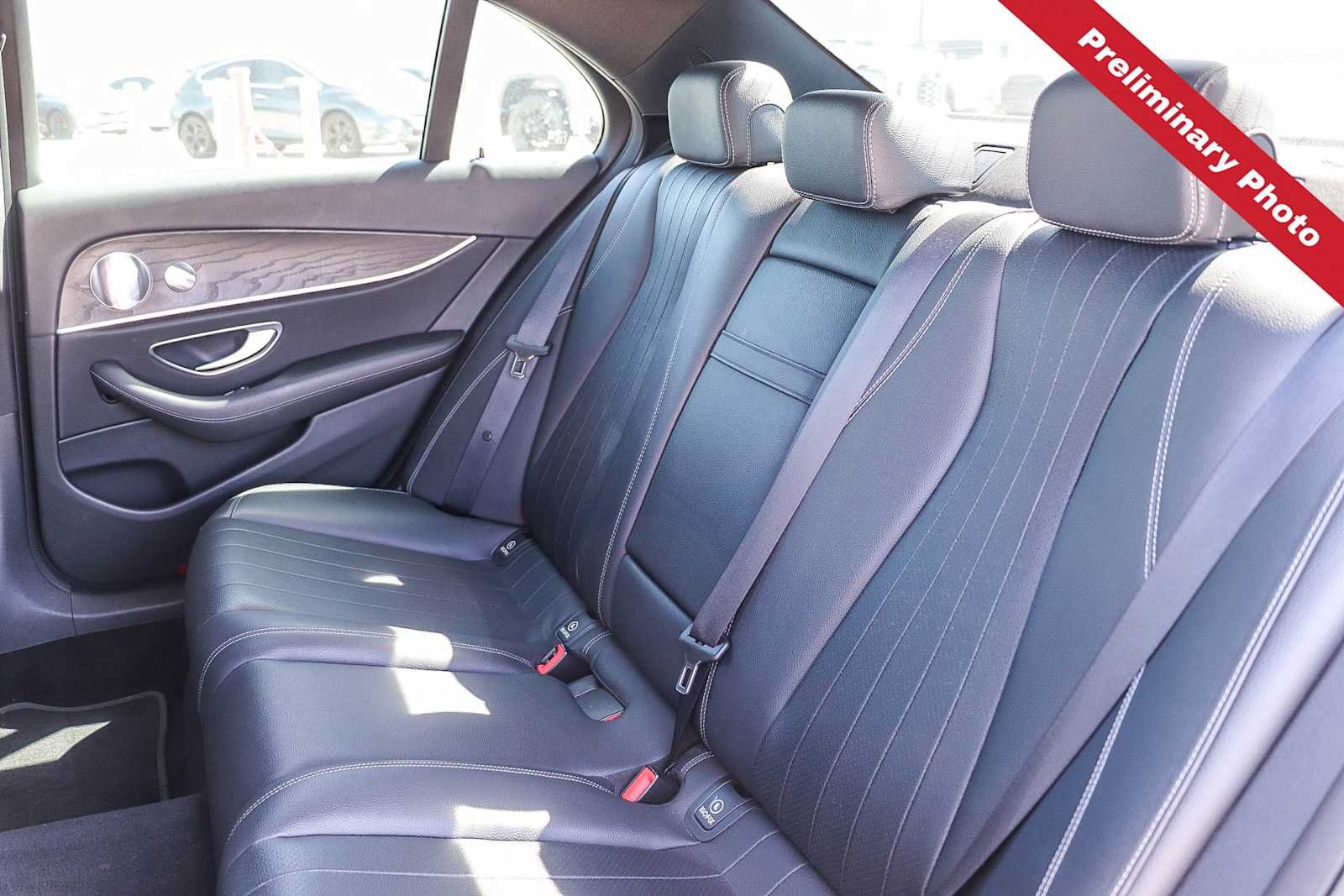 Used 2020 Mercedes-Benz E 350 Sedan image 11