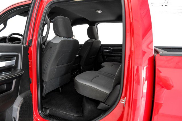 Used 2024 RAM 2500 Big Horn w/ Bed Utility Group image 40