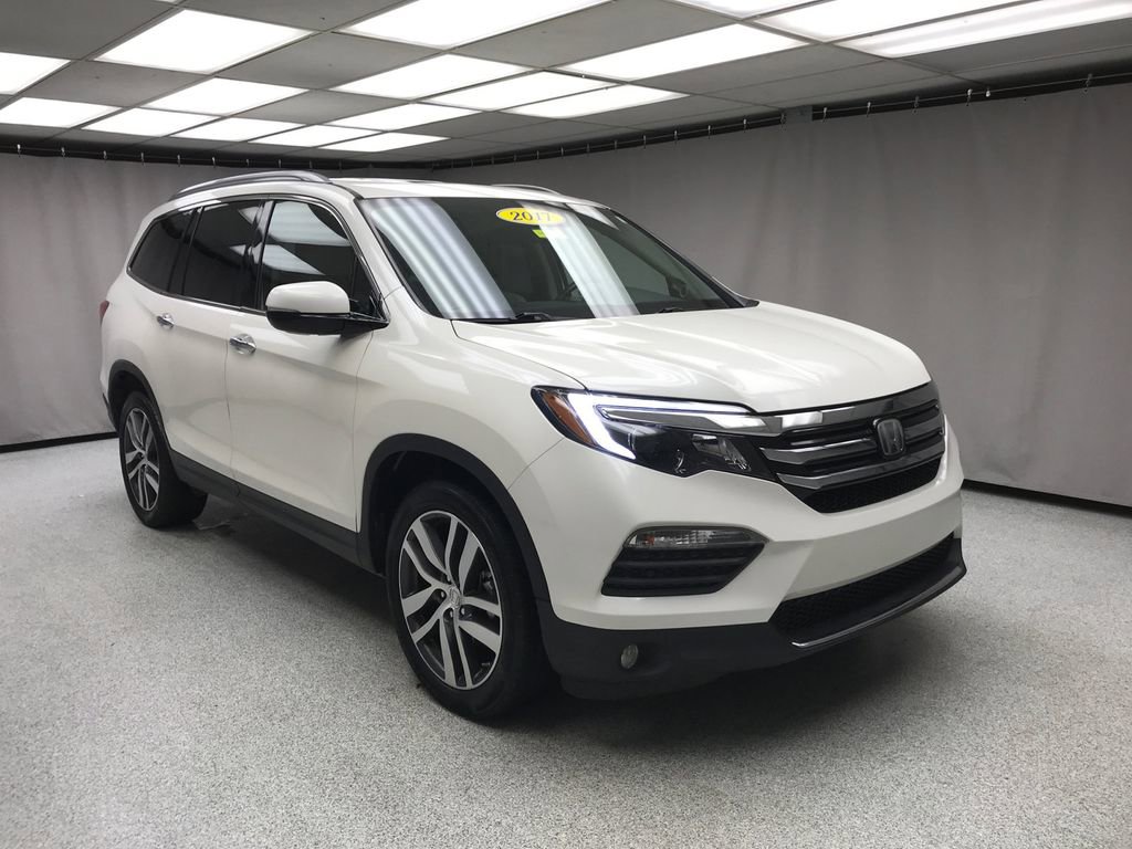 Used 2017 Honda Pilot Elite image 5