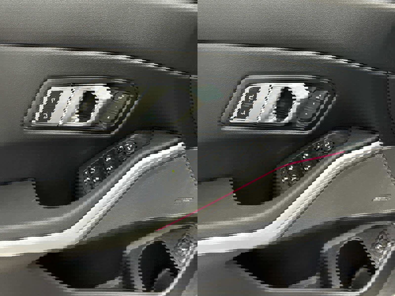 Used 2023 BMW 330i xDrive Sedan w/ Premium Package image 27