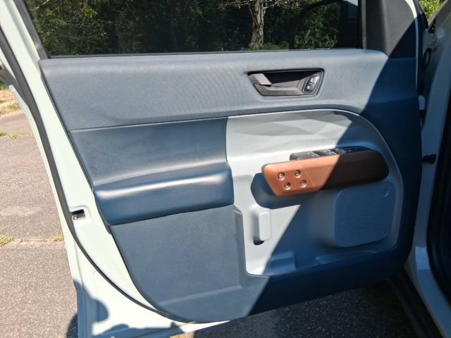 Used 2022 Ford Maverick Lariat w/ Equipment Group 500A Standard AWD/4WD image 10