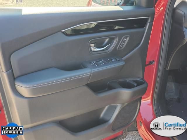 Certified 2023 Honda Pilot Touring image 19