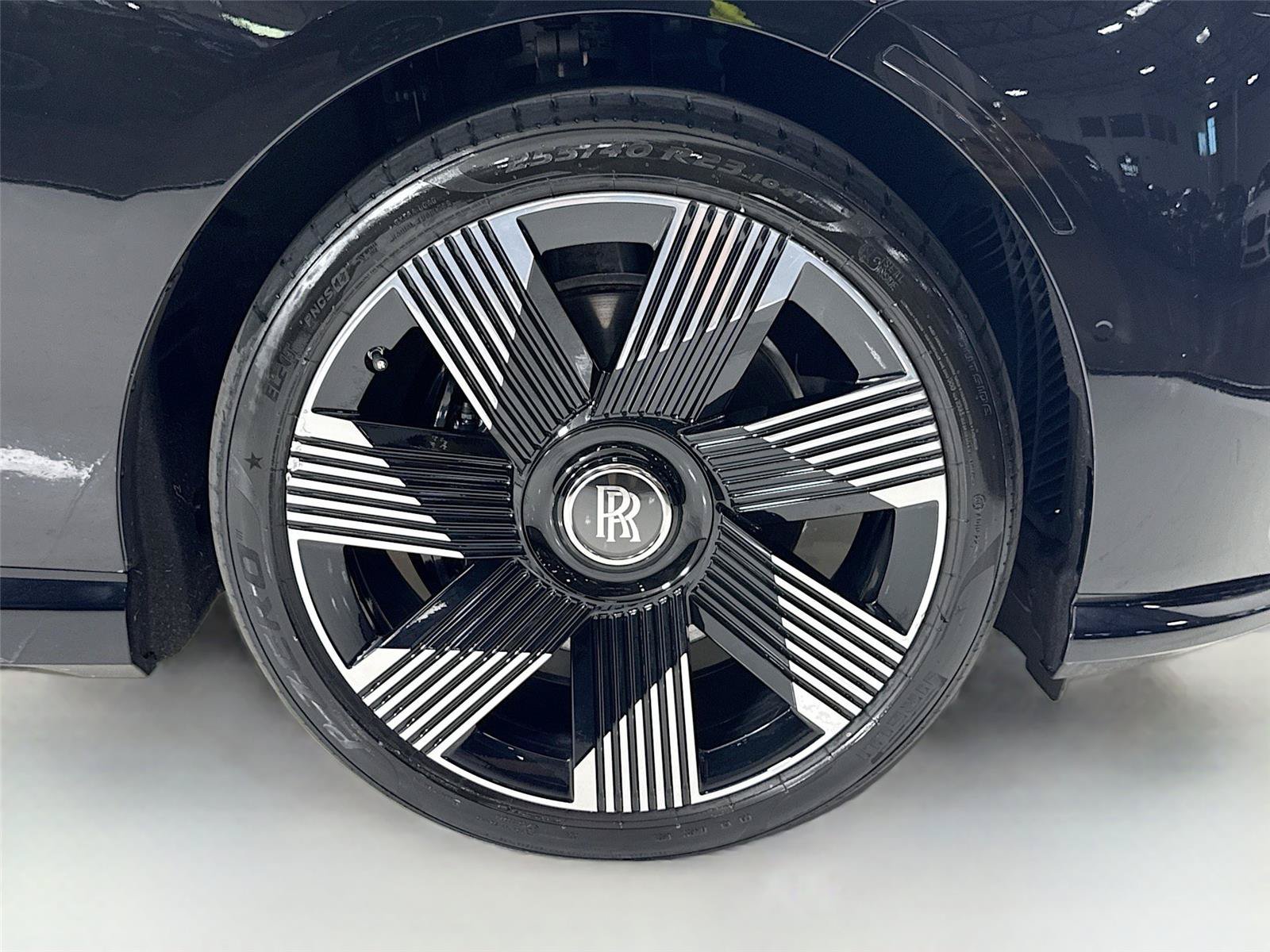 Used 2024 Rolls-Royce Spectre w/ Spectre Launch Package AWD/4WD image 37