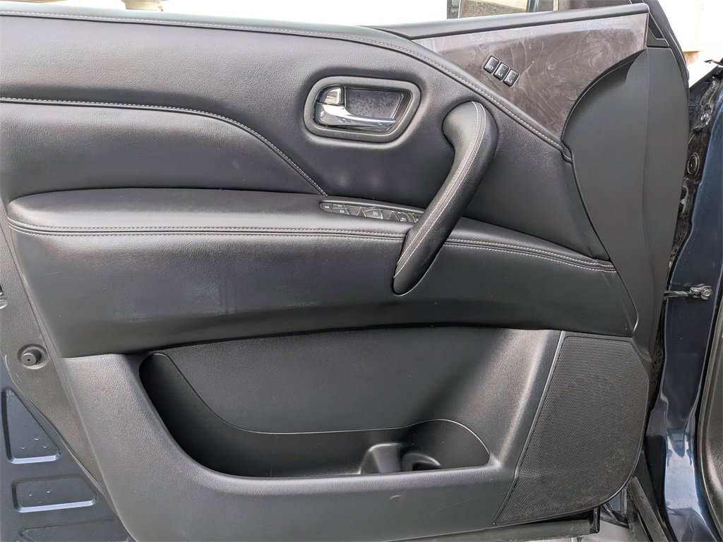 Used 2024 INFINITI QX80 Luxe image 11