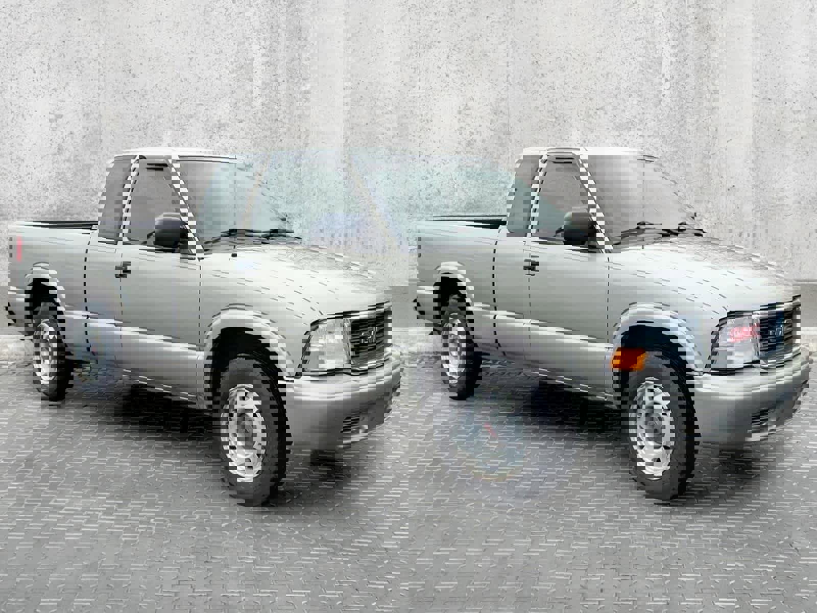 Used 2003 GMC Sonoma SLS image 2