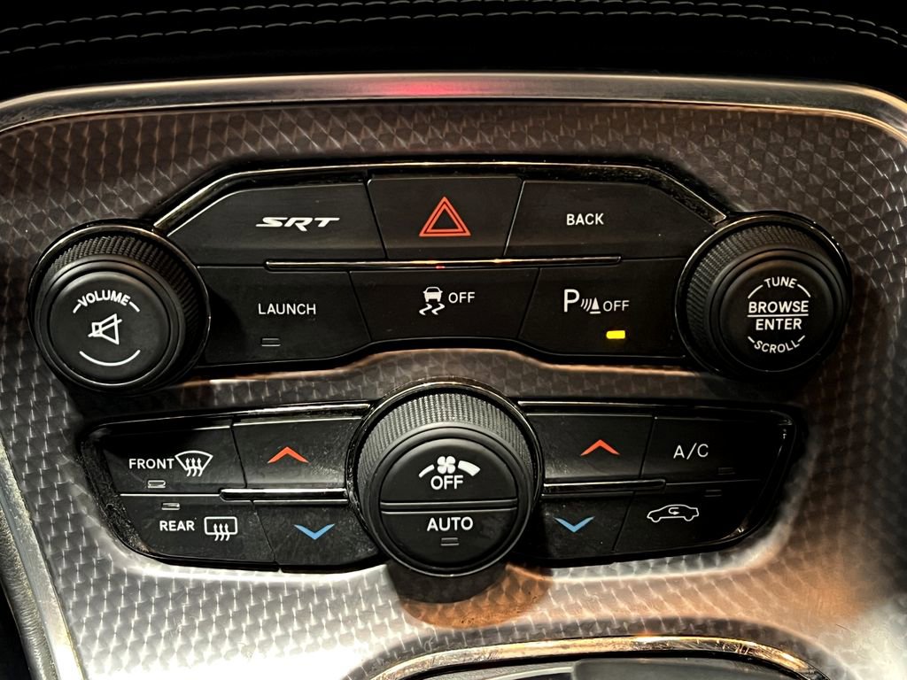 Used 2016 Dodge Challenger SRT Hellcat image 25