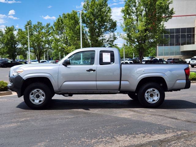 Used 2020 Toyota Tacoma SR AWD/4WD image 3