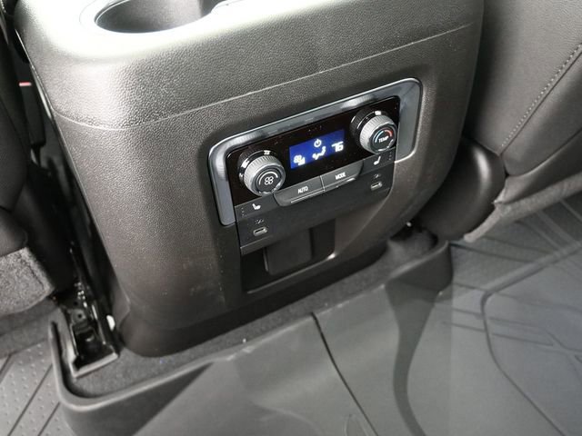 New 2026 Chevrolet Suburban High Country w/ Sun And Tow Package image 27