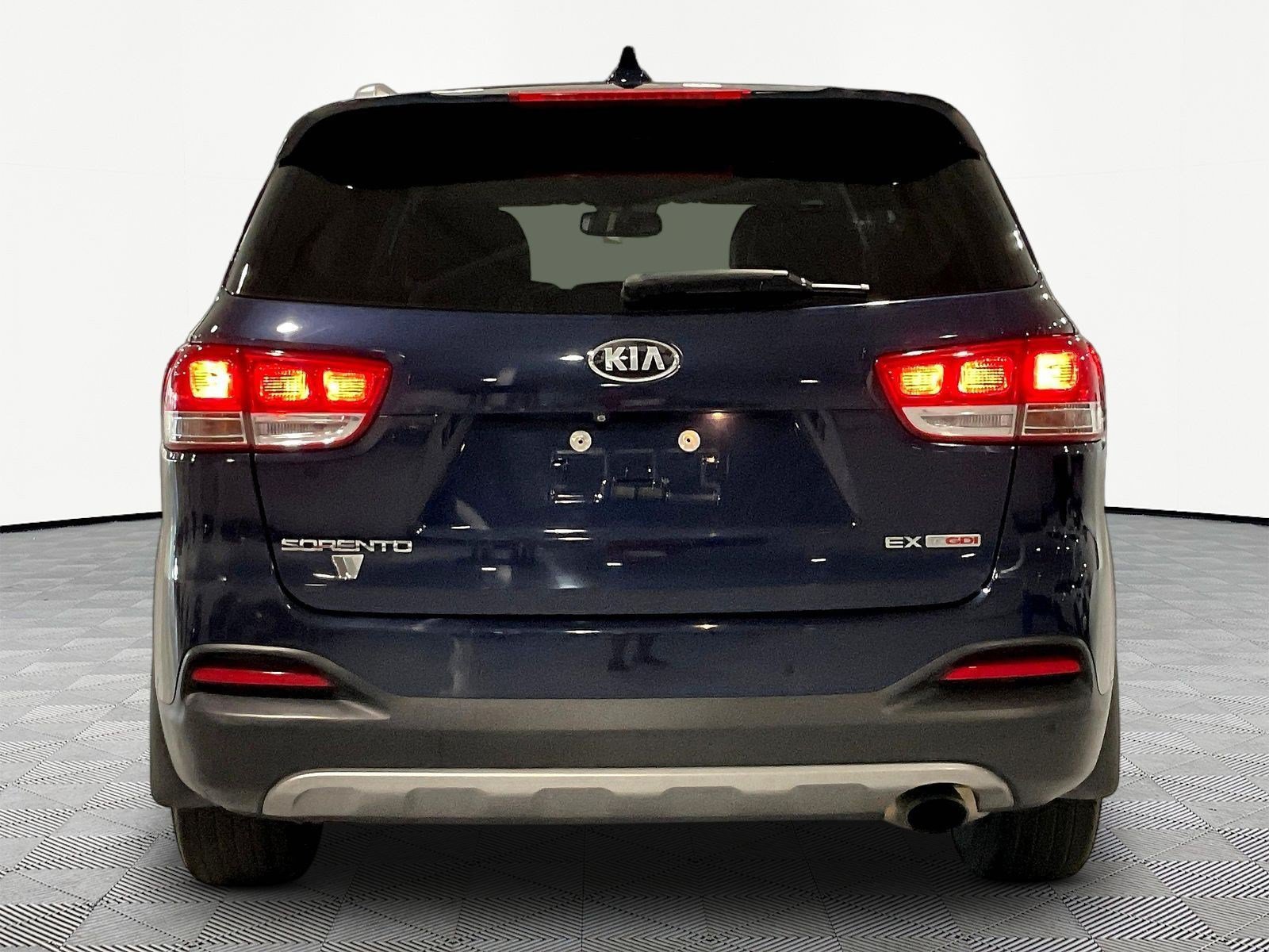 Used 2018 Kia Sorento EX FWD image 5