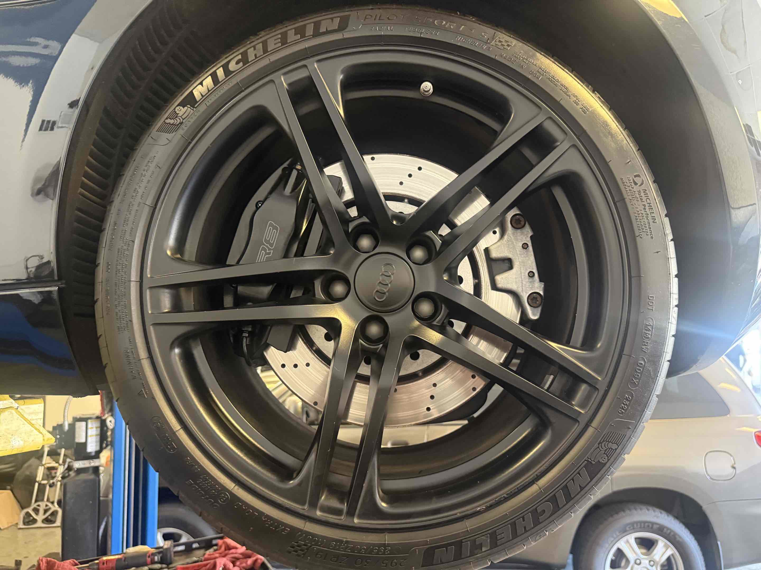 Used 2008 Audi R8 V8 AWD/4WD image 88