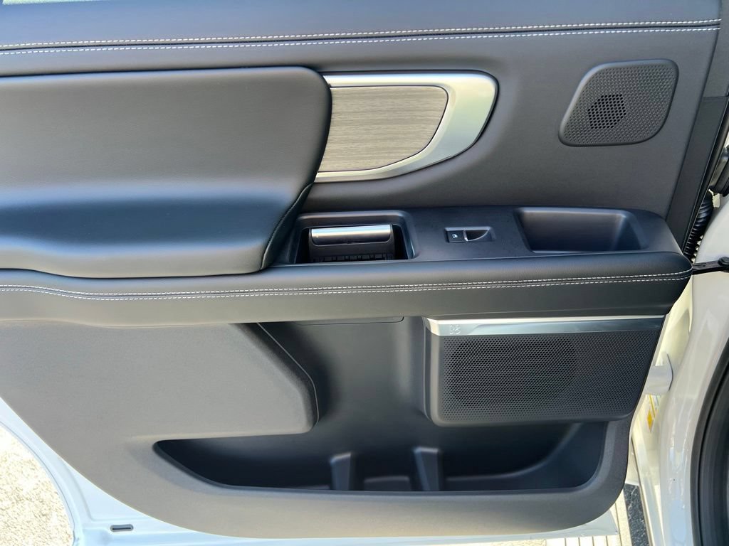 New 2026 Ford Expedition Max Platinum w/ Driver's Package AWD/4WD image 19