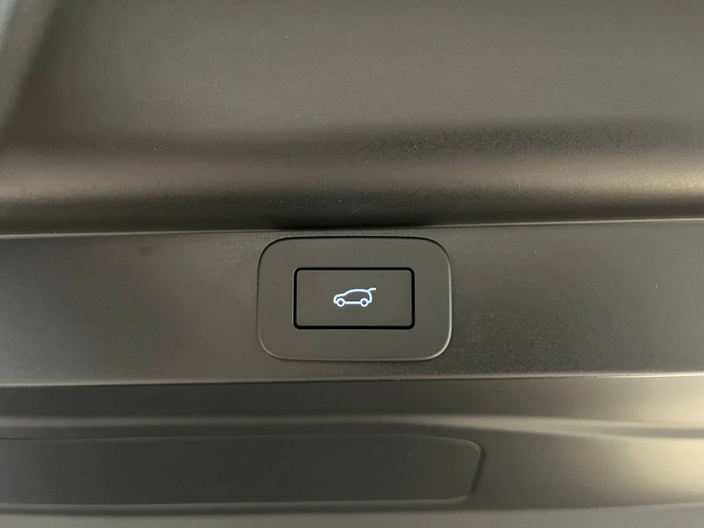 Used 2024 Land Rover Range Rover Autobiography AWD/4WD image 22
