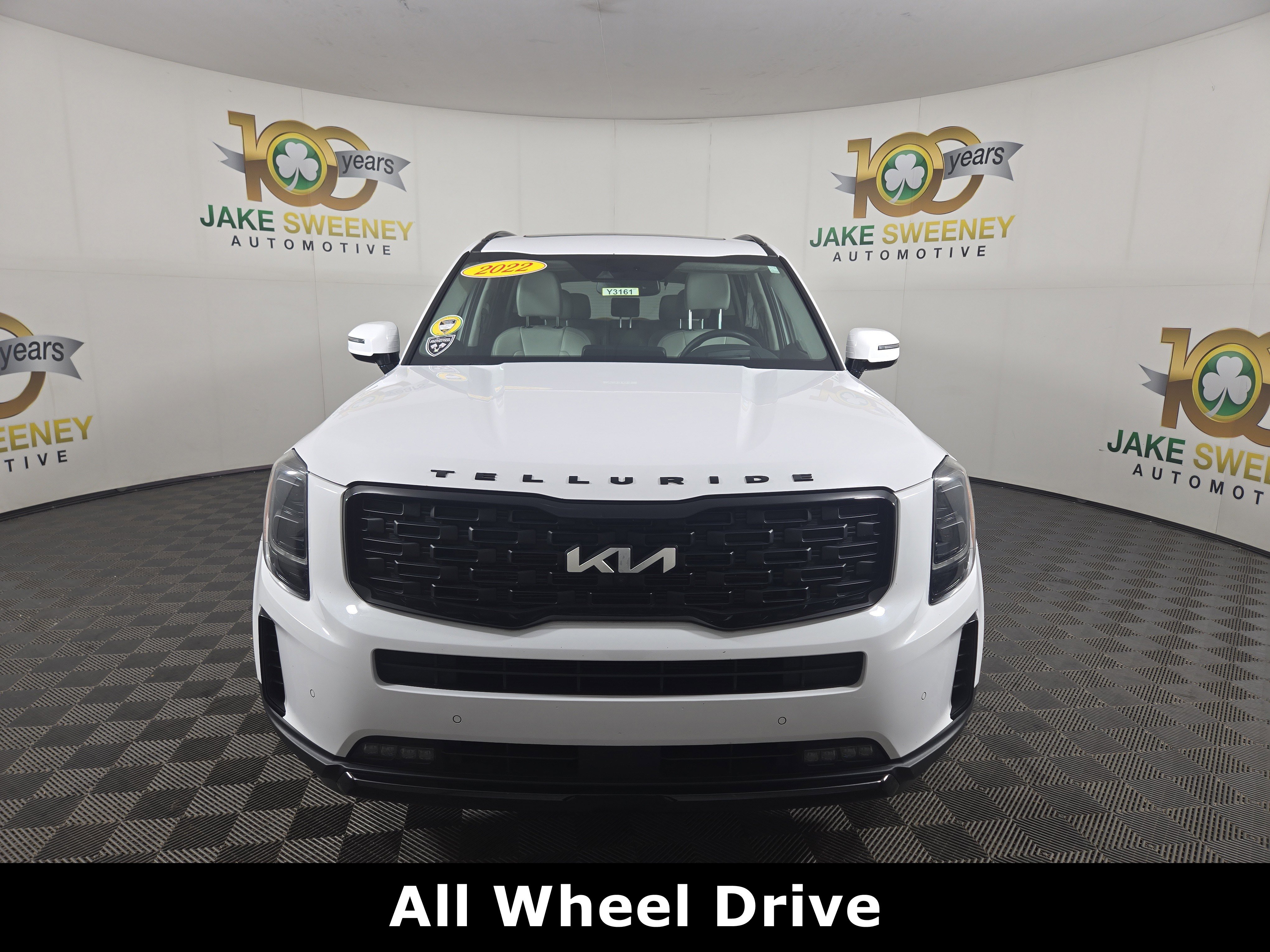 Used 2022 Kia Telluride SX w/ SX Prestige Package image 2