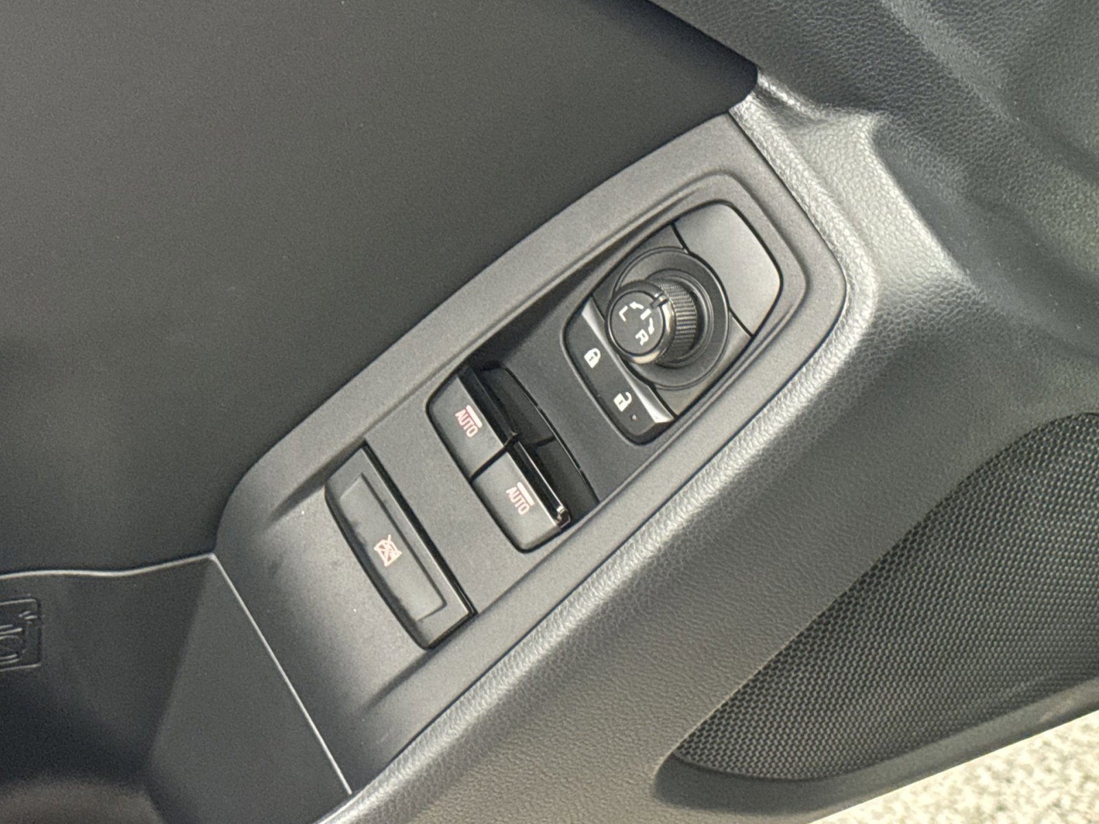 Used 2025 Toyota GR86 Premium w/ Performance Package image 27