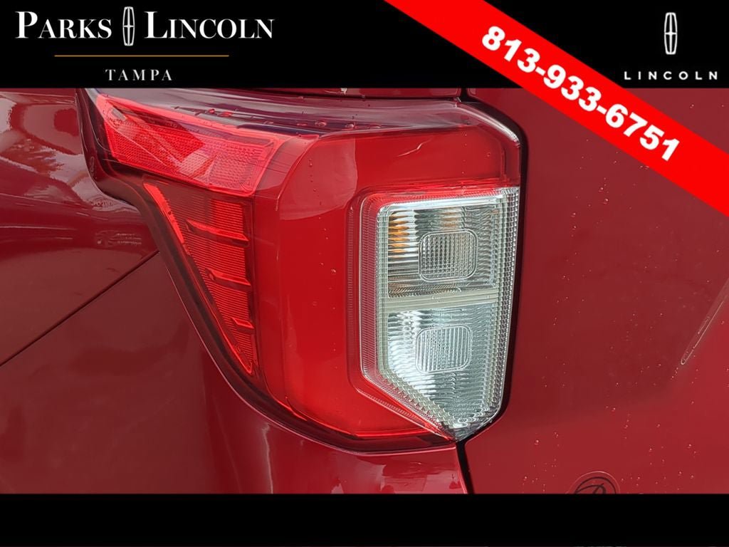 Used 2021 Ford Explorer Limited w/ Equipment Group 301A RWD image 7