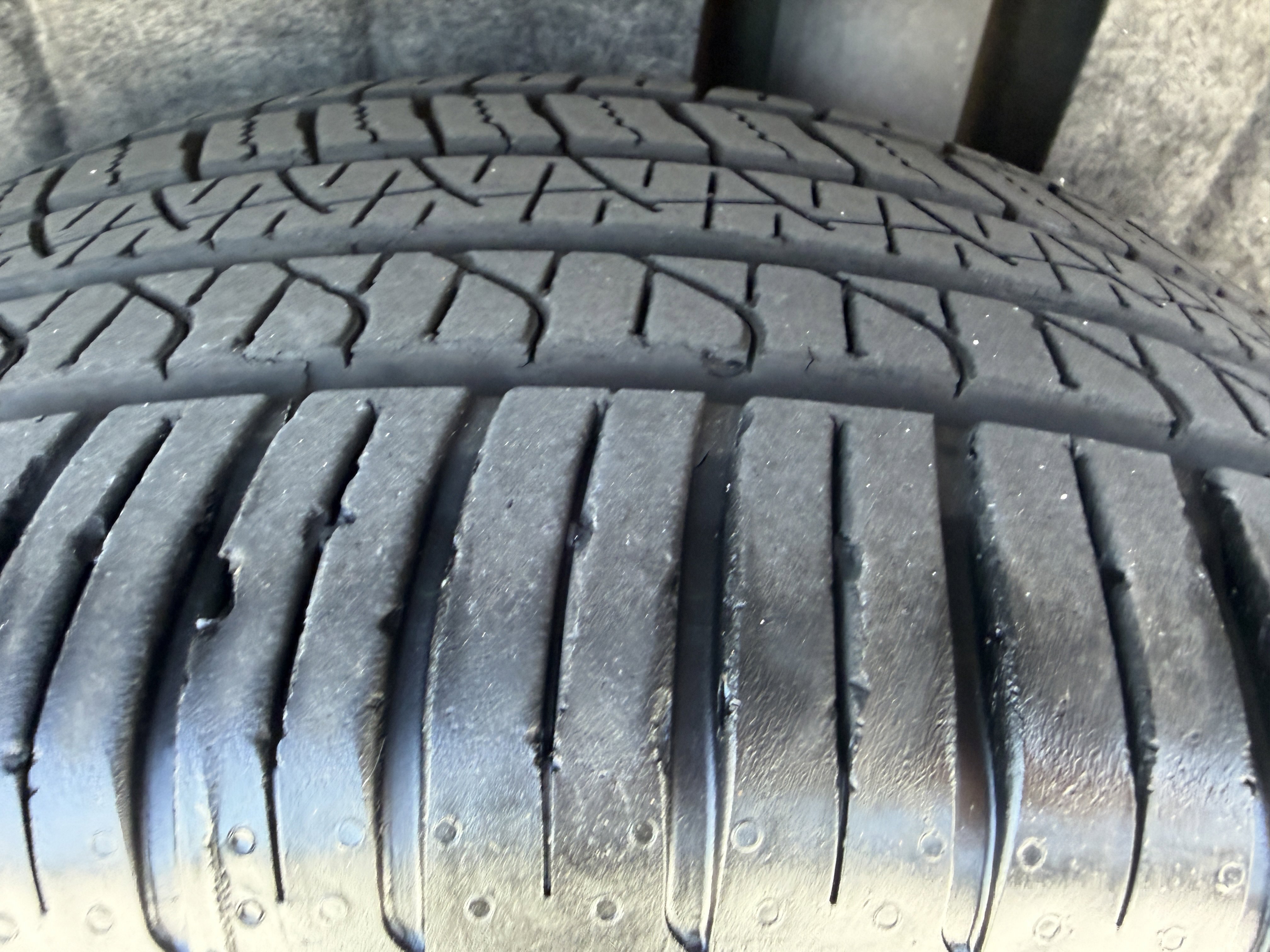 Used 2021 Volkswagen Atlas SEL Premium image 31