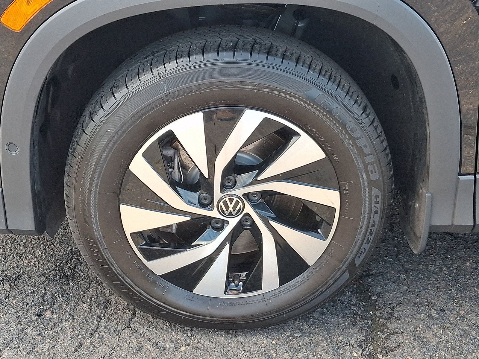 Certified 2026 Volkswagen Tiguan S AWD/4WD image 26