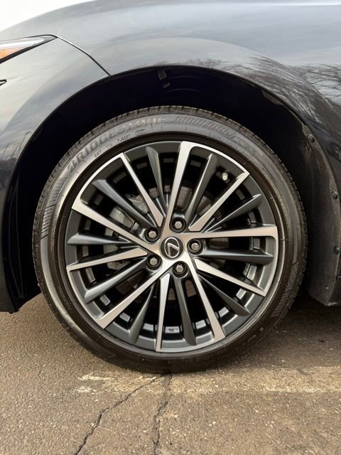 Used 2024 Lexus ES 350 w/ Premium Package image 40