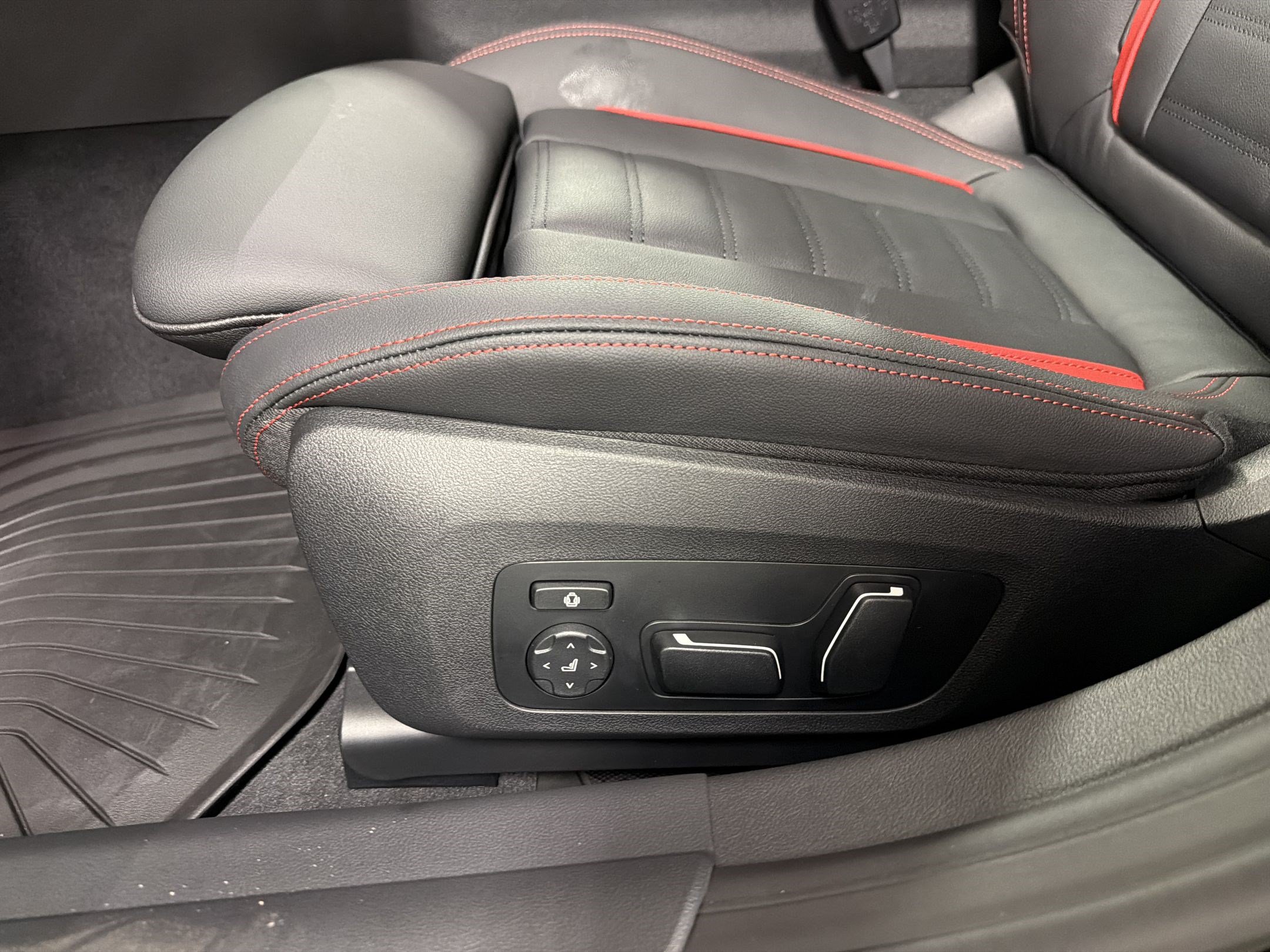 New 2026 BMW 430i w/ M Sport Package RWD image 13